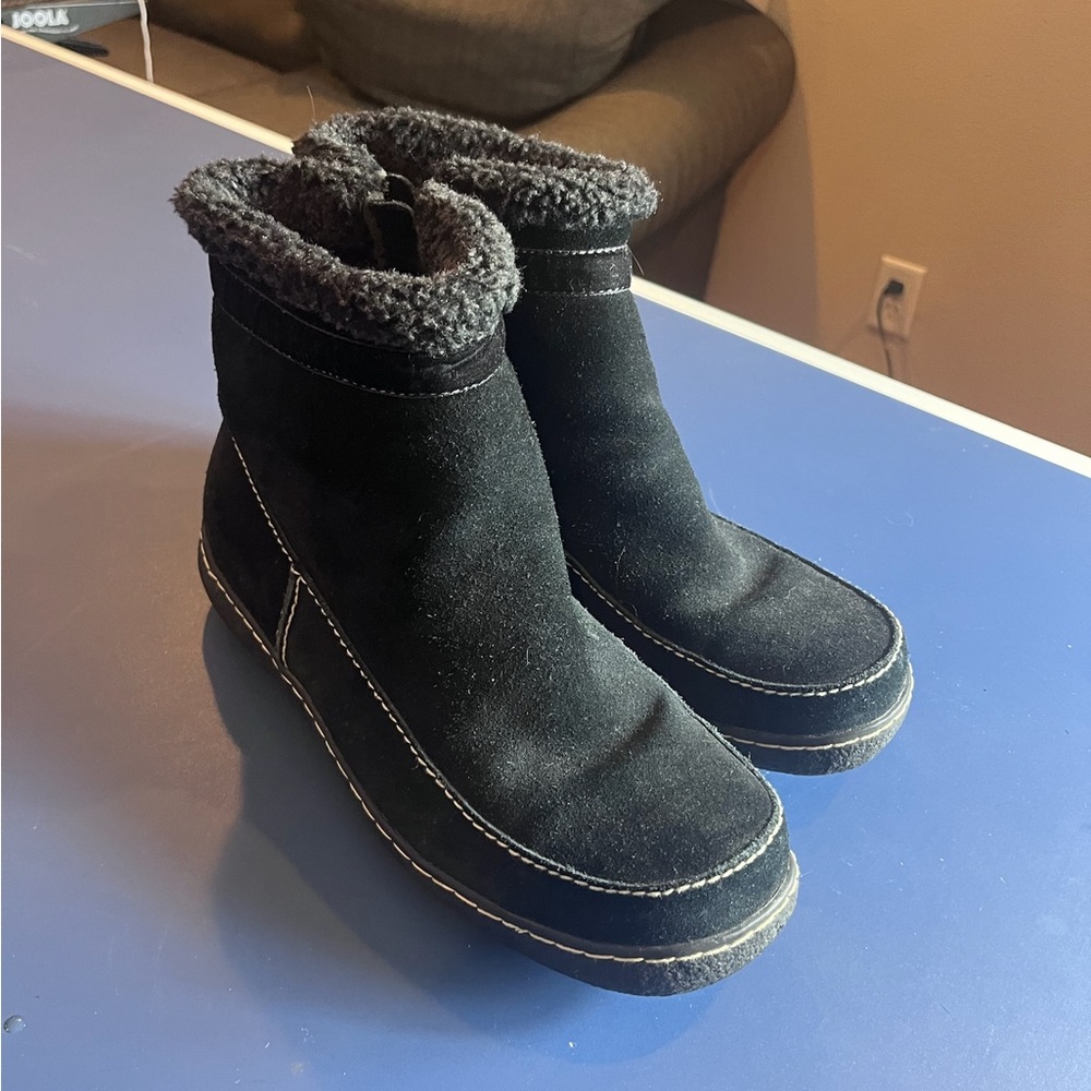 Lands' End black suede chukka ankle boots with a faux shearling lining